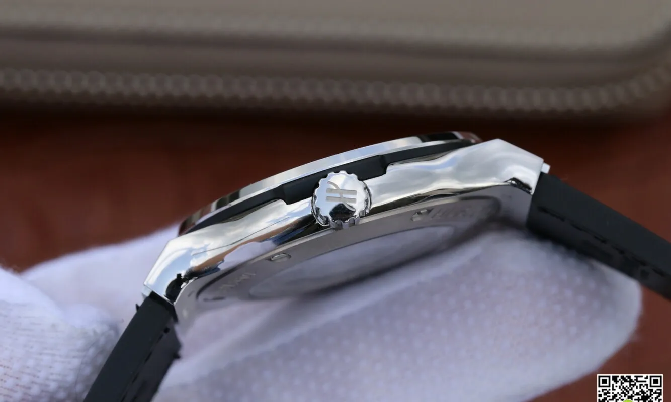 Hublot Classic Fusion 511.NX.7071.LR JJ Factory 1:1 Best Edition Replica Watch Leather Strap